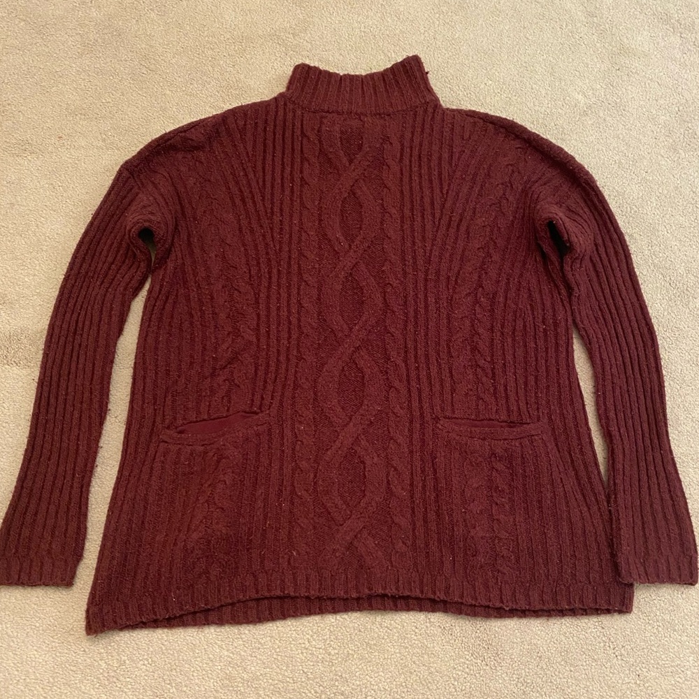 Maroon, oversized sweater